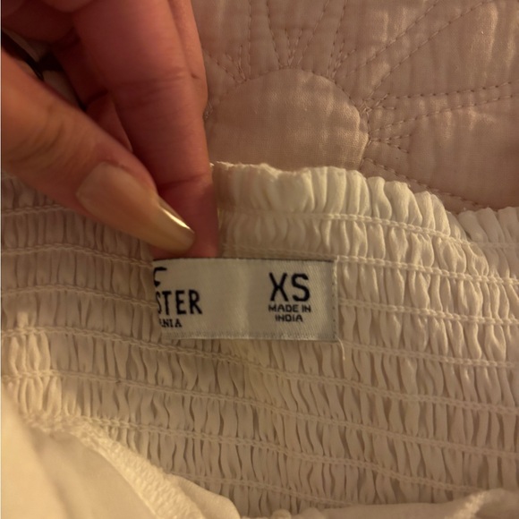 Hollister White Cropped Tank - Picture 4 of 4